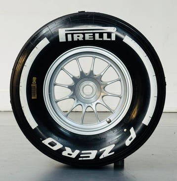 Wiel compleet met band - Formule 1 Pirelli - O.Z. *** NO, Verzamelen, Nieuw