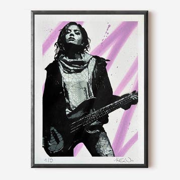 Kelu Abstract - Woman with the bass guitar