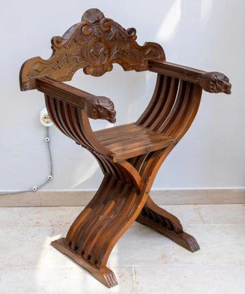 Klapstoel - Savonarola - Hout - Armleuningen met leeuwenkop, Antiek en Kunst