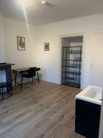 Appartement te huur in s-Gravenhage - 201 m² - 2 kamer(s) -, Appartement, 's-Gravenhage, Zuid-Holland