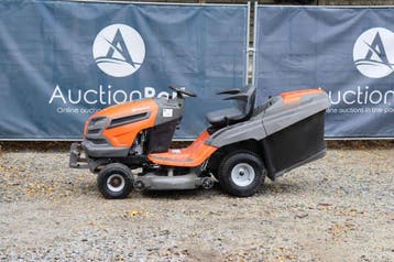 Veiling: Zitmaaier Husqvarna TC 342T Benzine 2016, Tuin en Terras, Zitmaaiers, Ophalen, Gebruikt, Husqvarna