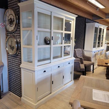 Ruim Aanbod Landelijke Gebruikte Buffetkasten Gratis Bezorgd, Huis en Inrichting, Gebruikt, 200 cm of meer, Ophalen of Verzenden