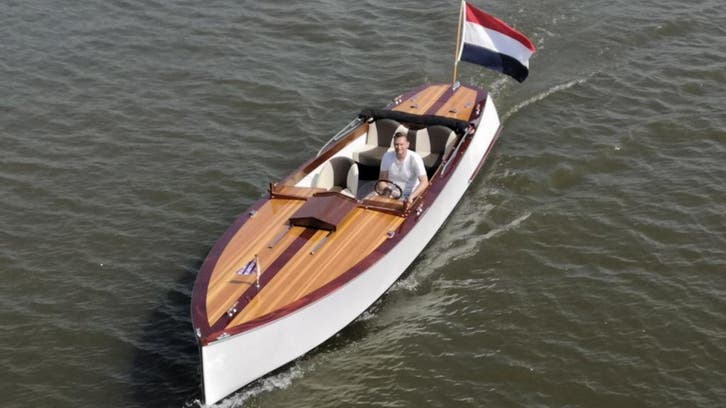 Schitterende ConiCraft 840 weekender., Watersport en Boten, Sloepen, Antifouling, Bilgepomp, Buiskap, Kussenset, Verlichting, Nieuw