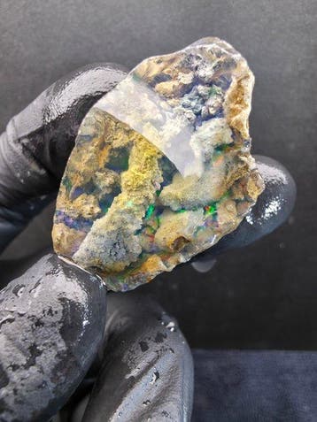 99.85ct Crystal Opal Specimen Ruw- 20 g, Verzamelen, Mineralen en Fossielen