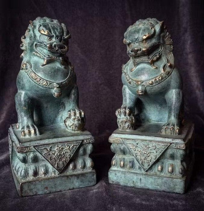 Paar foo dogs 21 cm / 3.5 kg - Brons - China (Zonder, Antiek en Kunst, Antiek | Overige Antiek