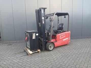 Manitou heftruck 3 wiel 2 tonner 3 delig mast vorkversteller, 1000 tot 2000 kg, Elektrisch, Heftruck, Manitou