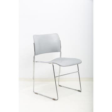 Howe 40/4 stapelbare design stoel gebruikt, Overige plaatsen, Ophalen of Verzenden, Gebruikt, Stoel