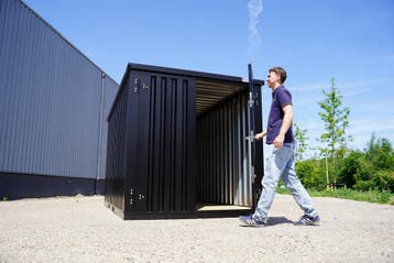 BEKIJK NU | Tuinberging | zelfbouw container | Zeecontainer, Doe-het-zelf en Verbouw