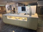 Nolte Showroom keuken – Softlack Avocado / Wit – Compleet, Huis en Inrichting, Keuken | Complete keukens, Nieuw, Wit, Overige typen