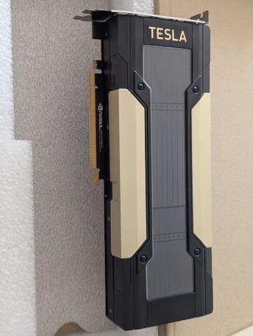 NVIDIA Tesla V100-PCIE-32GB GPU 0421319044051, Computers en Software, Videokaarten, Nieuw