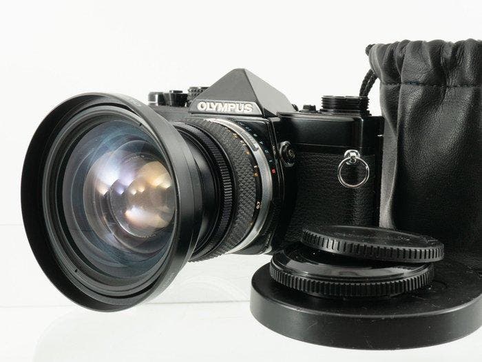 Olympus OM-2N + G.Zuiko Auto-S 1,4/50mm + IS/L Lens A-28 |, Audio, Tv en Foto, Fotocamera's Analoog