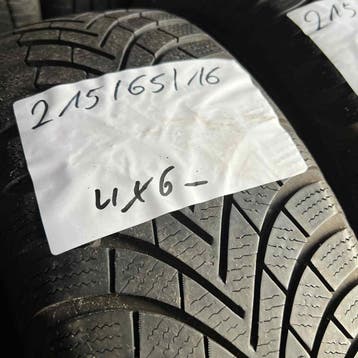 4 x Maxxis 215-65-16 Winterbanden 6mm, 16 inch, Band(en), Personenwagen, Gebruikt