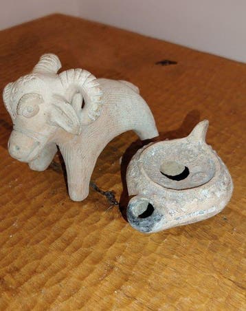 Terracotta, Replicas van dierenfiguur en Olielamp - 4 cm