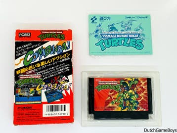 Nintendo Famicom - Teenage Mutant Ninja Turtles, Spelcomputers en Games, Games | Nintendo NES, Verzenden, Gebruikt