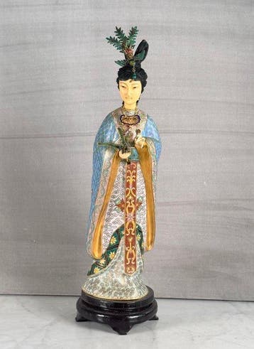 Figuur - Large Cloisonné courtesan - Verguld brons, bot -, Antiek en Kunst