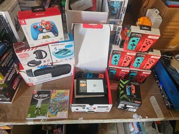 Nintendo - Switch - Nintendo Switch - Videogameconsole +, Nieuw