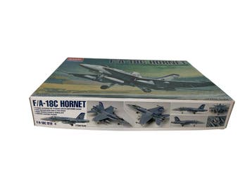 F/A-18C Hornet, Verzenden, Nieuw
