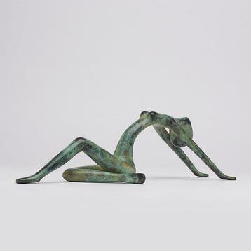sculptuur, NO RESERVE PRICE - Stretching Lady Sculpture - 12