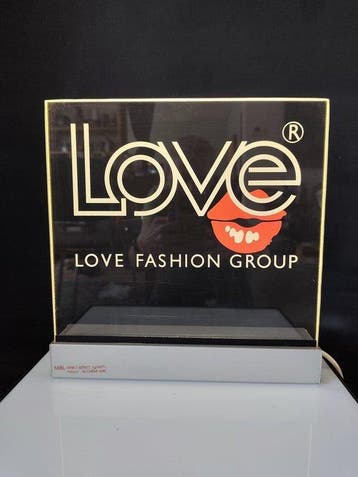 MBL Direct Effect System - Love Fashion reclameobject voor