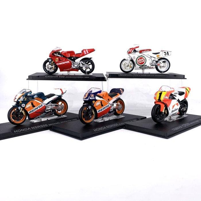 DeAgostini 1:24 - Model motorfiets (5) - Legendary 500cc, Hobby en Vrije tijd, Modelauto's | 1:5 tot 1:12