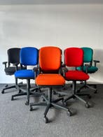 Refurbished Ahrend 230 bureaustoelen, nieuw gestoffeerd, Ophalen of Verzenden, Ergonomisch, Zo goed als nieuw, Bureaustoel