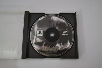 Legend (PS1 PAL), 1 speler, Verzenden, Zo goed als nieuw