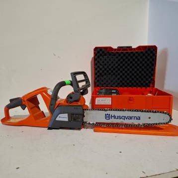 Kettingzaag - 35cm - accu (incl. accu set), Husqvarna, 53, Nieuw