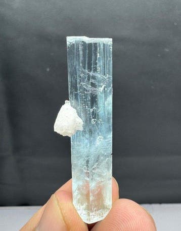 aquamarijn Kristal- 13.2 g - (1)