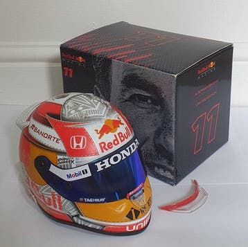 Red Bull Racing - Sergio Perez - 2021 - 1:2-schaalhelm, Nieuw