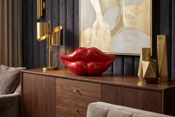 Vaas LIP 55cm rode lippen - 48058, Huis en Inrichting, Woonaccessoires | Vazen, Ophalen of Verzenden, Nieuw