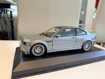Autoart 1:18 - Modelauto - BMW M3 CSL (E46), Nieuw