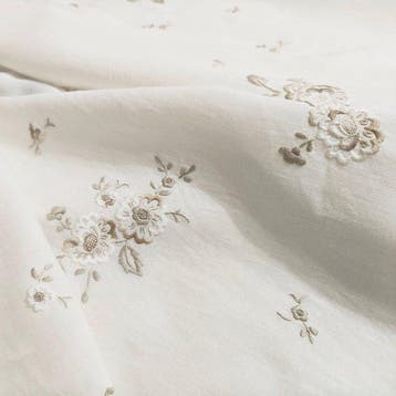 Tafelkleed - 180 cm - 180 cm - Ronde bloemborduursels
