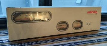 Märklin H0 - 3871 - Elektrische locomotief (1) - ICE, Nieuw