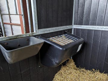 Kunststof slowfeeder hooiruif | paard | 140 liter | hay-bar, Verzenden, Nieuw