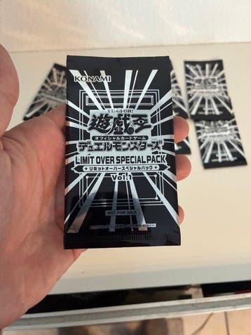 Konami - 8 Booster pack - Yu-Gi-Oh! - Tu-Gi-Oh! - Limit Over, Nieuw