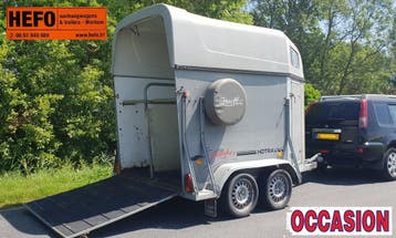 Hotra Jumper 2 paards PAARDENTRAILER/ met wat werk, Dieren en Toebehoren, Paarden en Pony's | Trailers en Aanhangwagens, Ophalen