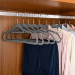 Fluwelen Kleerhangers / Kledinghanger - 30 Stuks - Grijs - A, Kleding | Dames, Verzenden, Nieuw