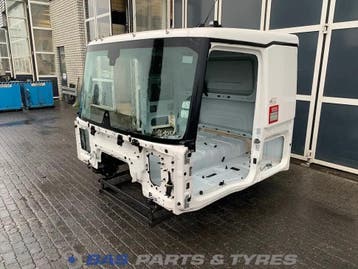 Renault T-Serie Sleeper Cab L2H1 7482119175, Ophalen, Gebruikt, Renault, Overige Auto-onderdelen