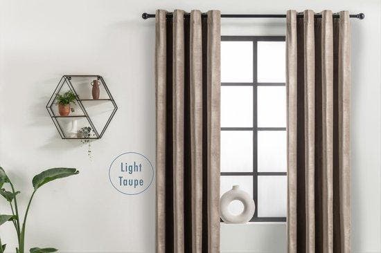 Lifa Living - Fluwelen Gordijn - Licht Taupe - Gordijnen met, Huis en Inrichting, Stoffering | Gordijnen en Lamellen, Nieuw, Verzenden