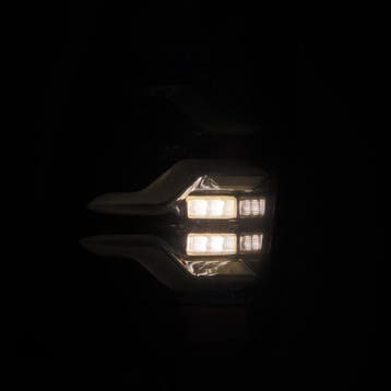 AlphaRex 05-15 Toyota Tacoma LUXX LED Taillights Alpha Blk, Ophalen of Verzenden, Nieuw