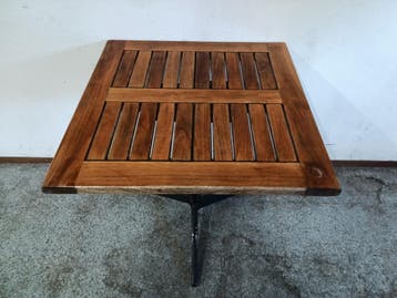 De Arends Terrastafel - B70 x D70 x H75 cm - hout -