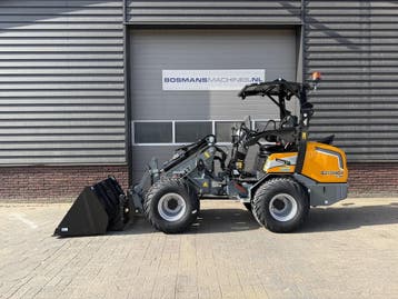 Giant G2700 X-TRA HD + minishovel prijs vriendelijk €725 LEA, Ophalen, Wiellader of Shovel