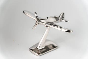 Polished Metal Propeller Airplane Model – Decorative