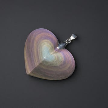 Hoogwaardige hartvormige hanger van obsidiaan met hemels