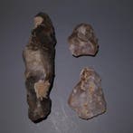 Neolithisch 3 doorschijnende vuurstenen. 15 cm lang. Mes -, Verzamelen
