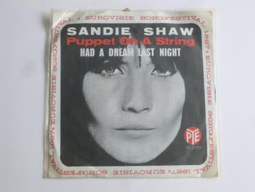 Sandie Shaw - Puppet on a String (vinyl single), Ophalen of Verzenden, Zo goed als nieuw