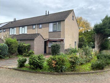 Te huur: Appartement Pastoor J. van Hovestraat in Beesd, Gelderland, Appartement, Beesd