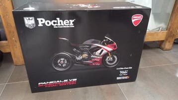 Pocher 1:4 - Modelauto - Ducati Panigale V2 Superquadro, Nieuw
