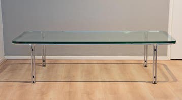 Horst Brüning (1934), een salontafel, midden 20e eeuw