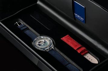 Norton - Saphirus Nodo - Swiss Made - Full Sapphire Case, Nieuw